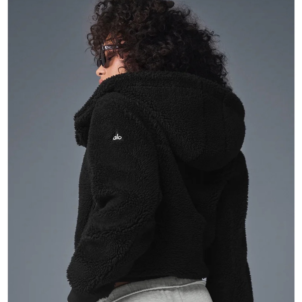 ALO FoxySherpa Jacket